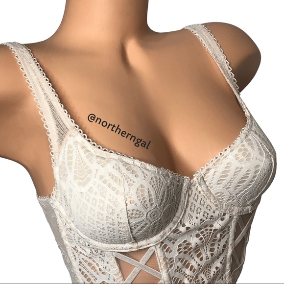 Victoria’s Secret Mini Bustier - Picture 6 of 14